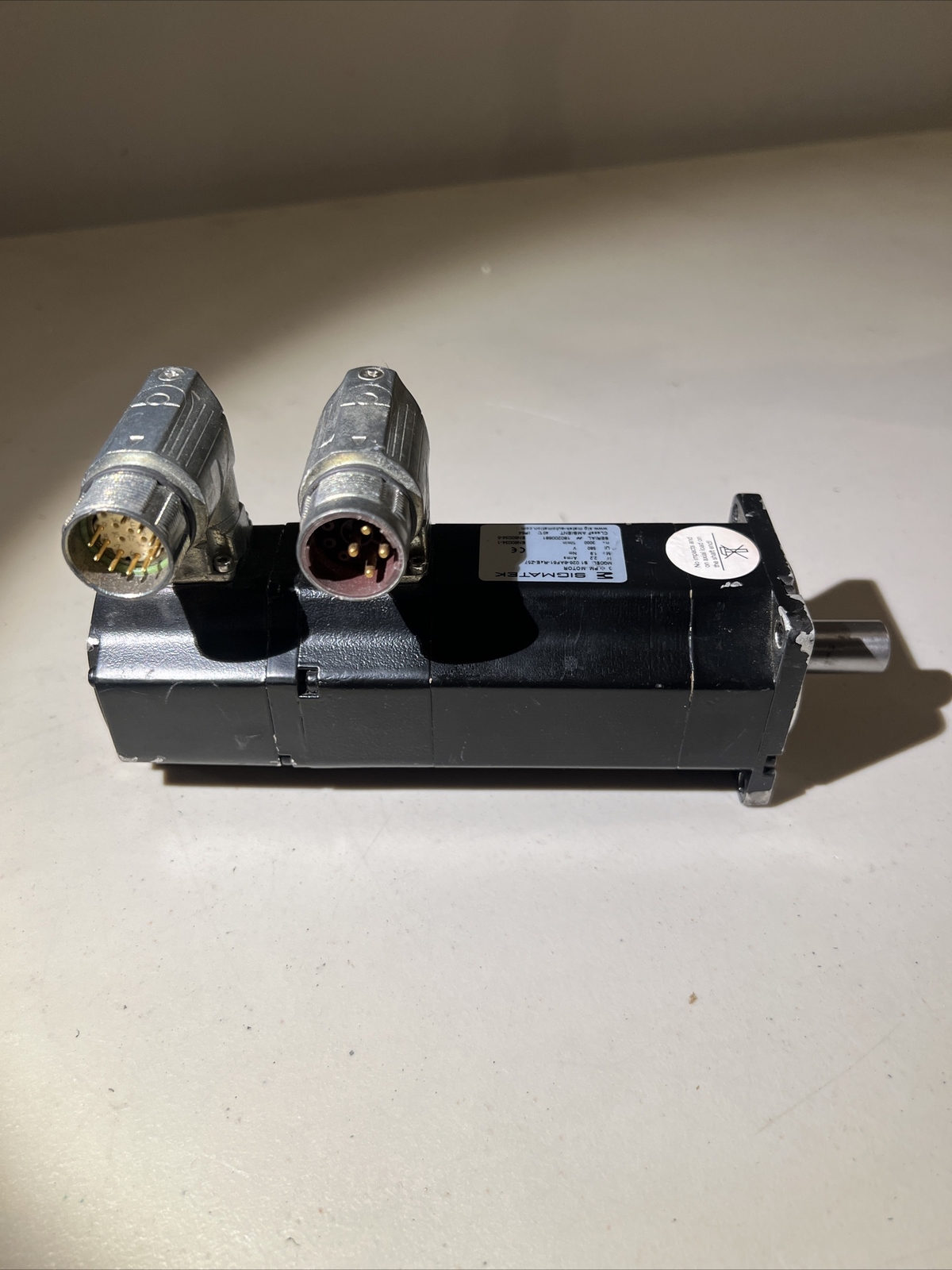 Sigmatek S1 026-8AF61-R4E-Z57 Servo Motor FOR PARTS OR REPAIR – SHIPS FROM USA