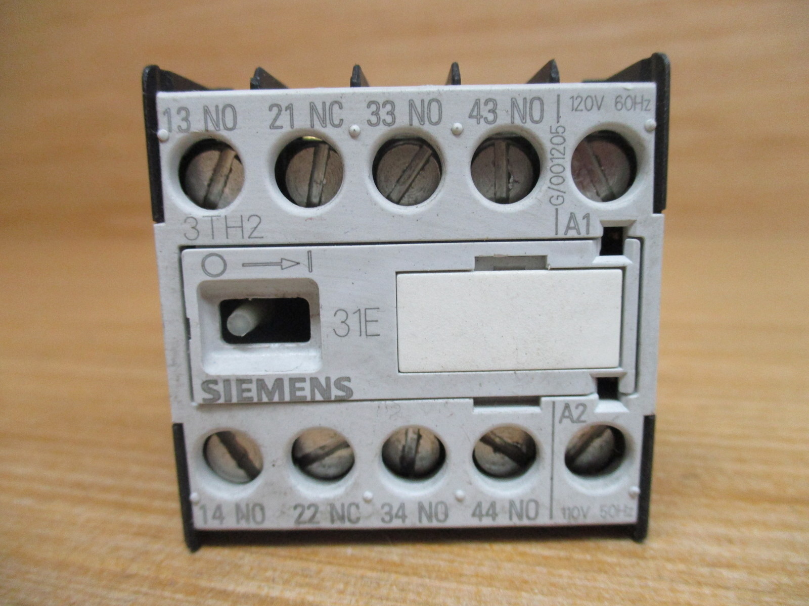 Siemens 3TH2031-0AK6 Control Relay 3TH20310AK6
