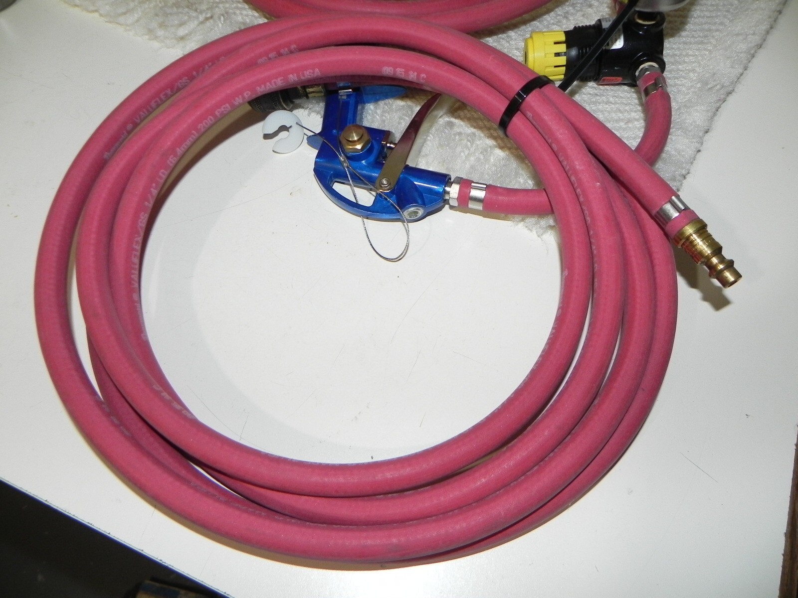 Valuflex GS 1/4″ Hose Hypro 30 PSI Gauge/Mastercraft Air gun/Parker 14R012FC=300