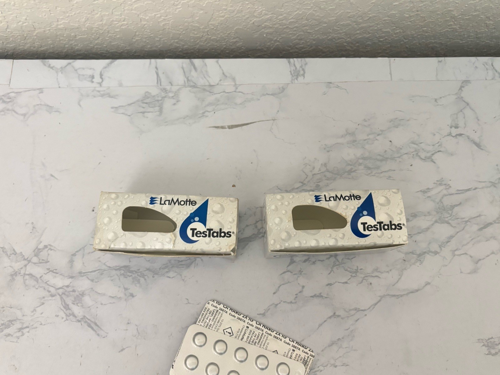 LaMotte 6999A-M DPD #1R Testabs, 630 Tabs for Water Testing A2