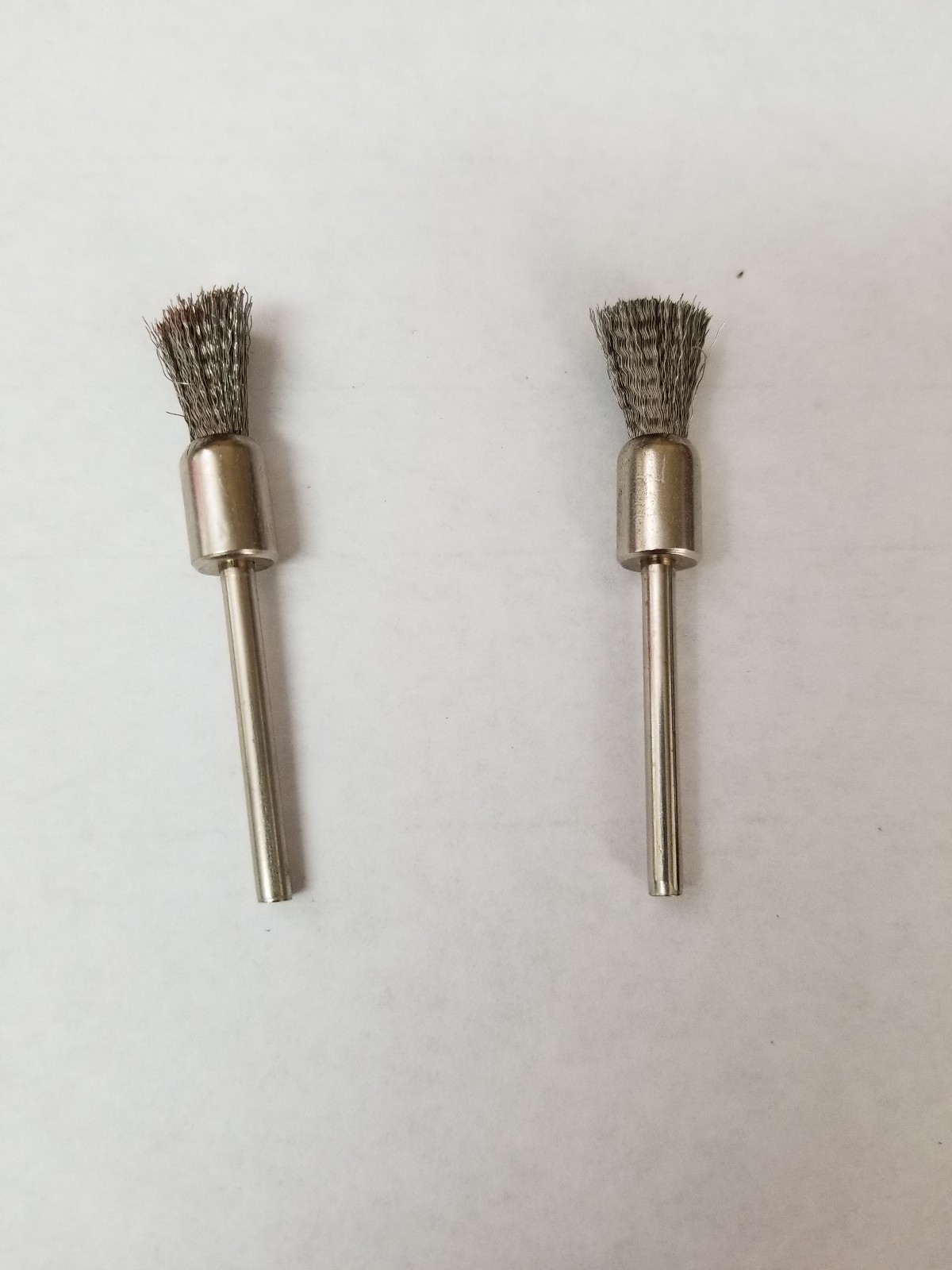 1/4” MINIATURE END BRUSH .006 STEEL WIRE 1/8” SHAFT 20 PER PACKAGE