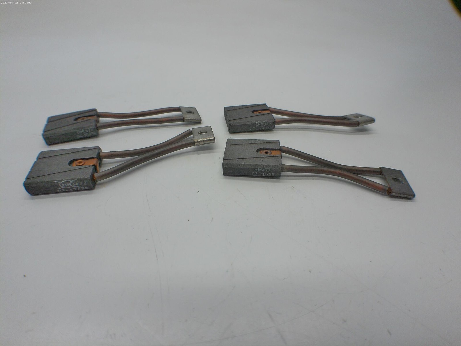 INDUSTRIAL SPARE HM477 CARBON BRUSH LOT OF 4 NSNP