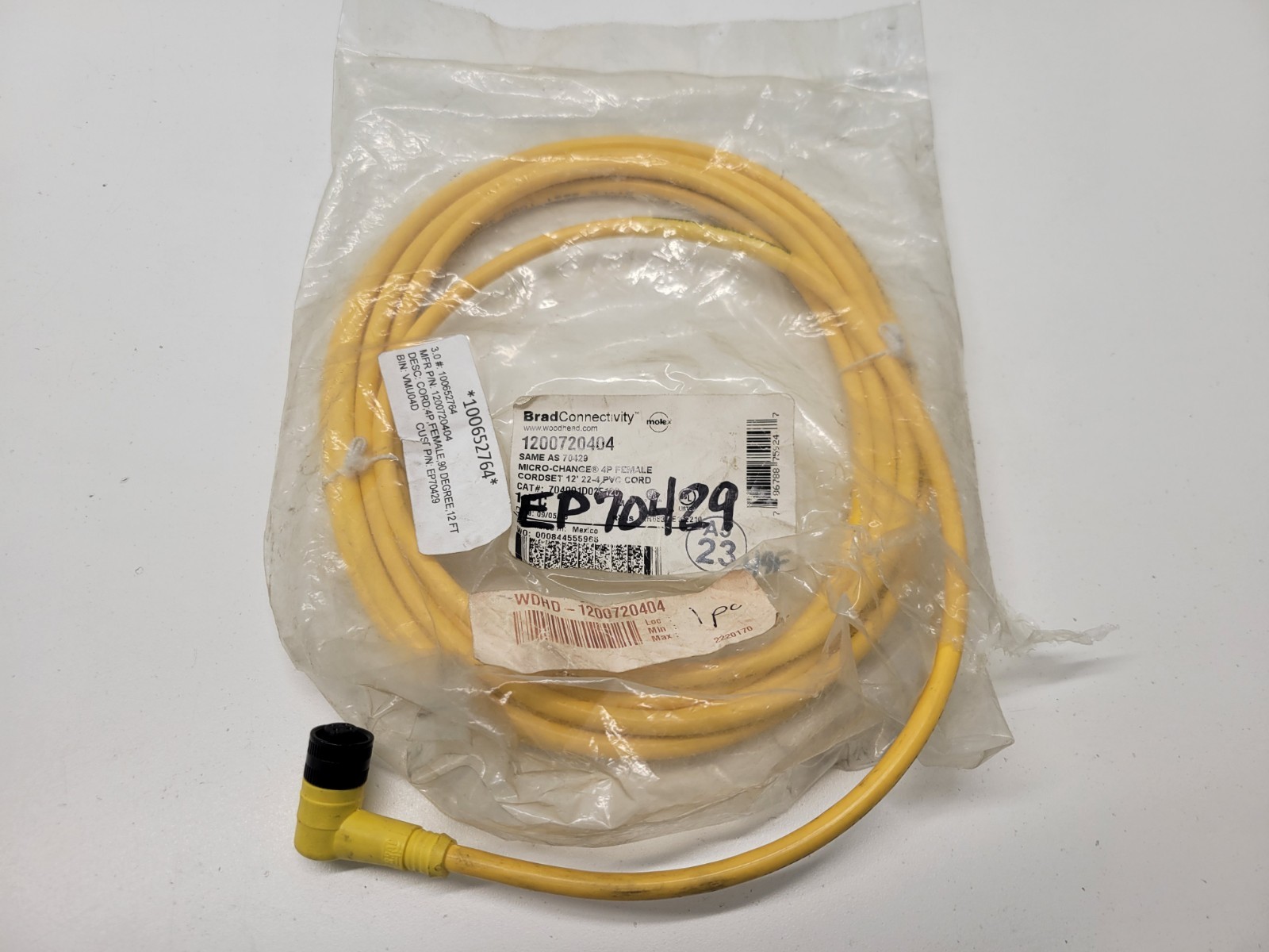 NEW OLD STOCK! BRAD CONNECTIVITY WOODHEAD 4P FEMALE CORDSET 1200720404