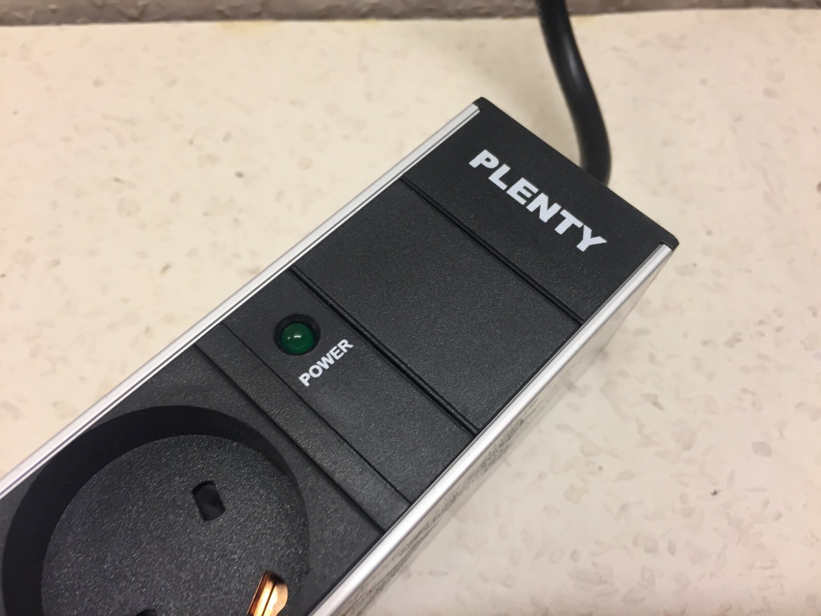 Plenty PLA416-8S 8 x EU Connectors 16A 230VAC 19″ 1U Power Distrubition Unit