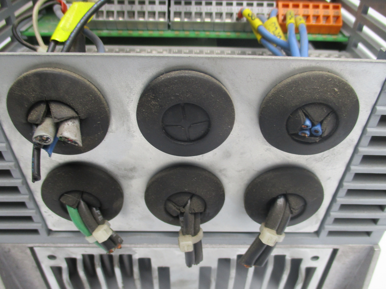 PARKER 690PB/0007/400/3/0/002/US/0/0/0/0/0 (AS PICTURED) UNMP