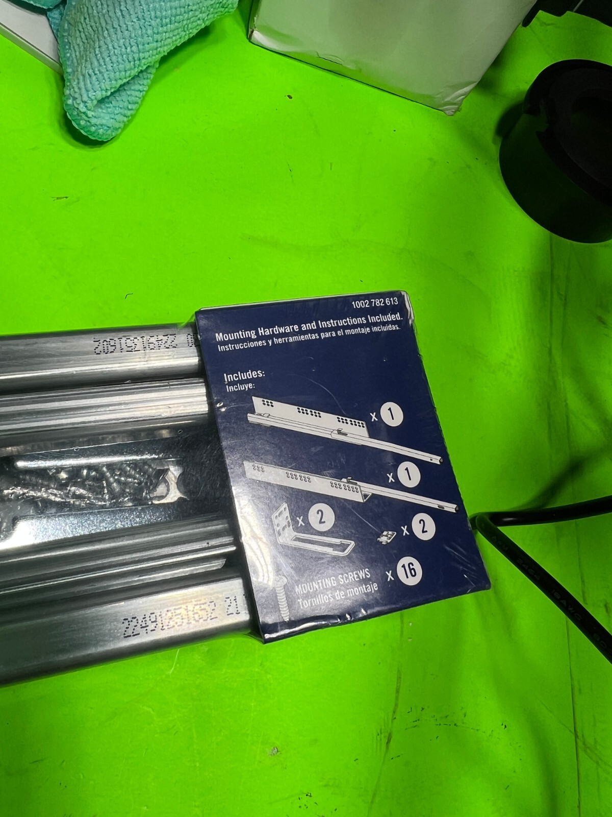 Everbilt 21″ Full Extension Undermount Soft Close Slide Set 1002 782 613
