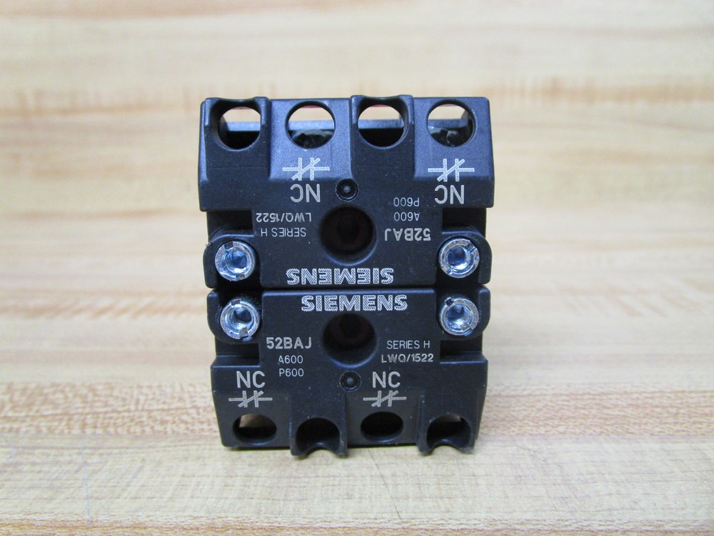 Siemens 52PM9XZ Push Button W/Button, W/52BAJ x 2