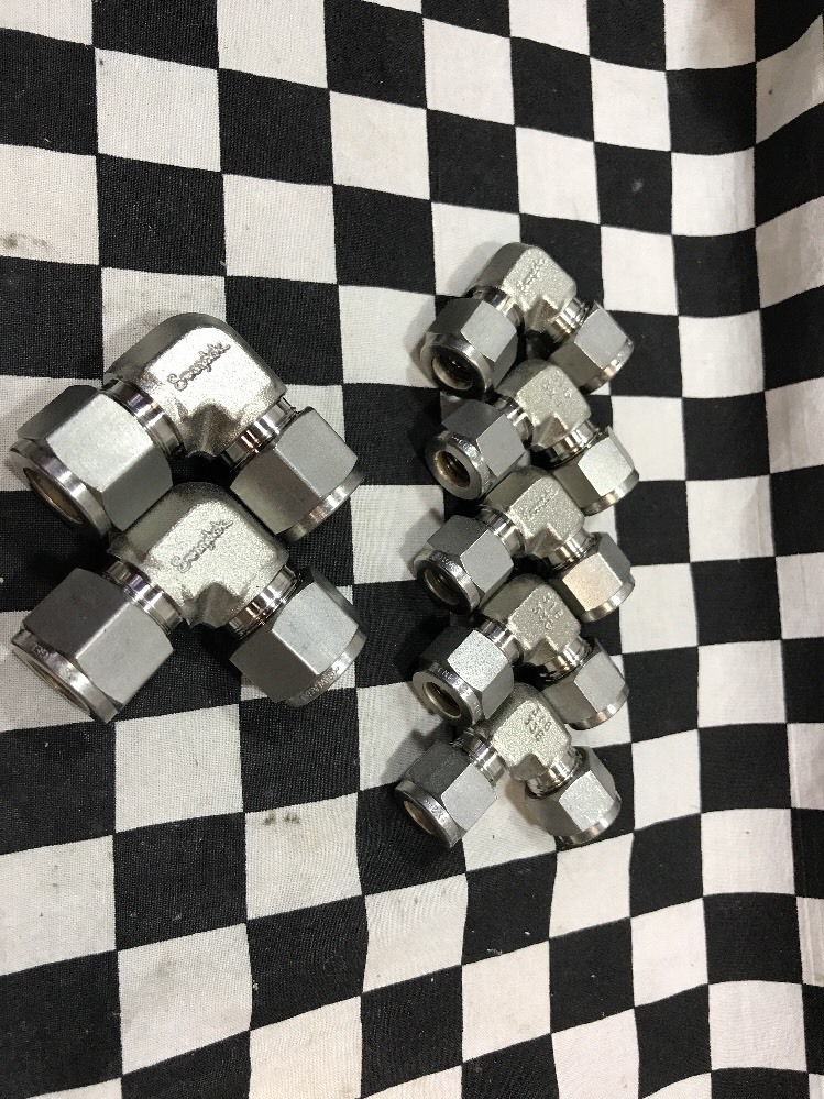 7x Swagelok Elbow Union 3/8″ & 1/2″, SS-600-9 & SS-810-9, SHIPSAMEDAY #1550C5