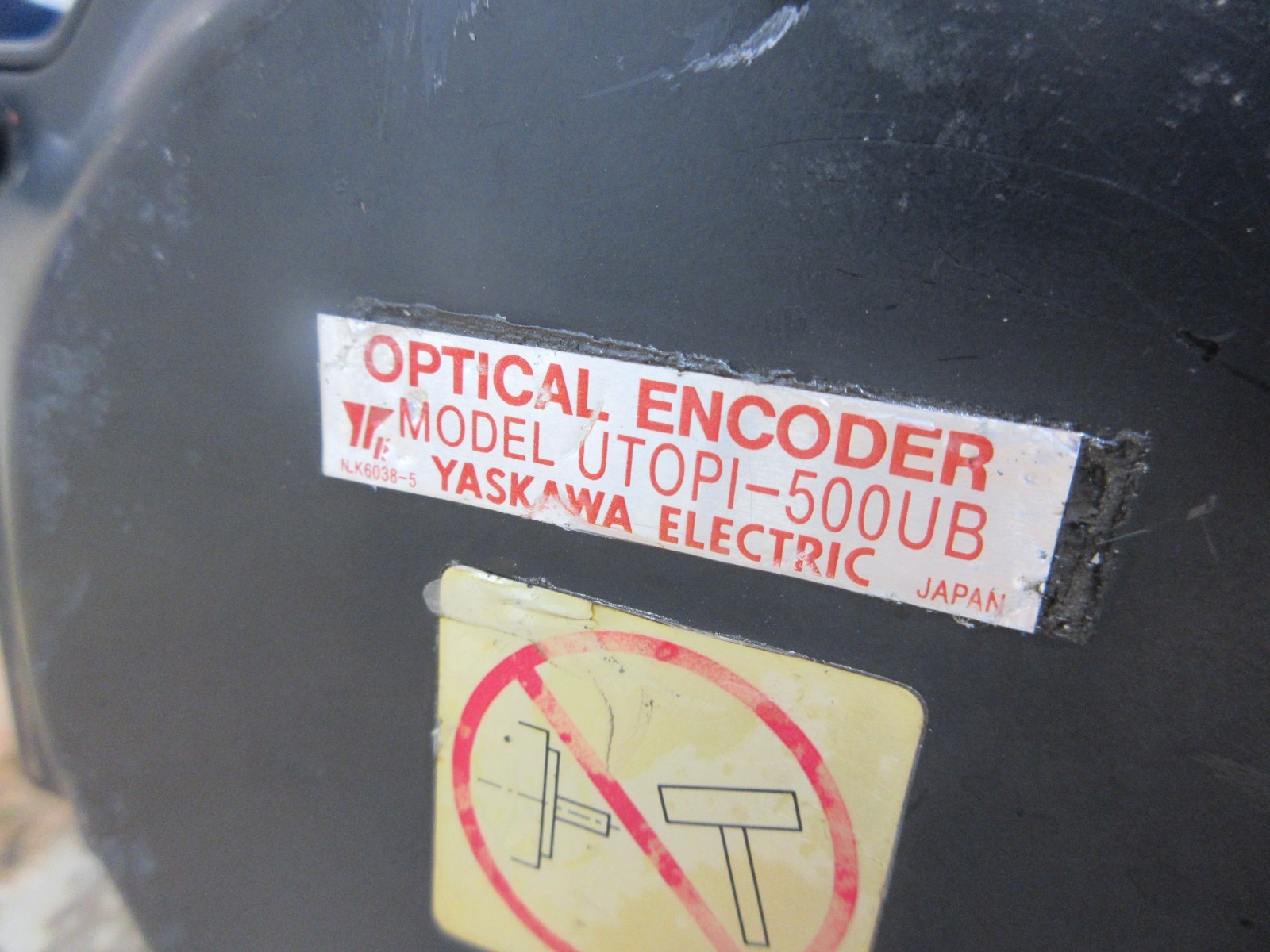 *SPECIAL PRICE* YASKAWA MOTOR USAFED-30FB20E ENCODER UTOPI-500UB WARRANTY
