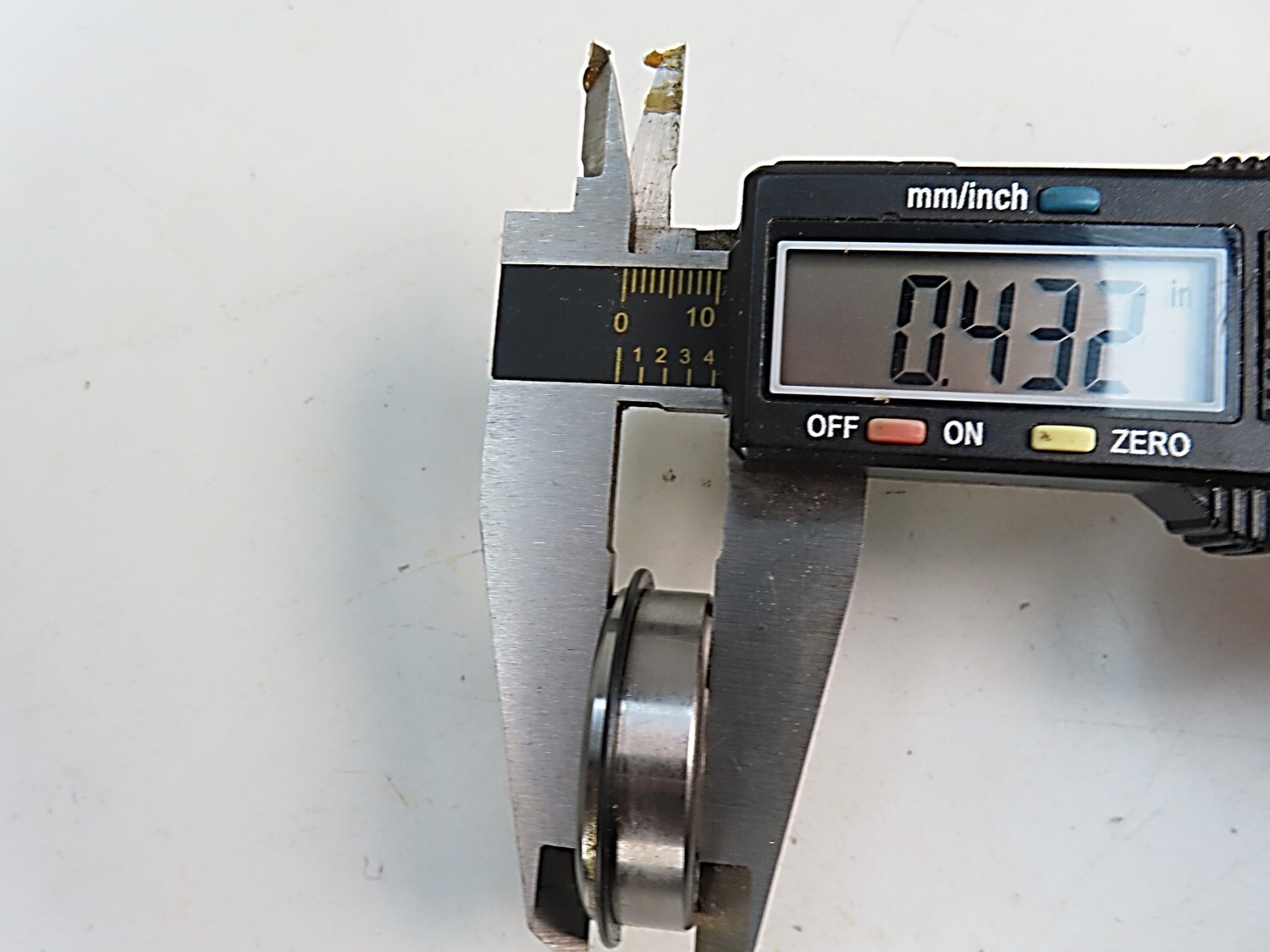 General Bearing 90502-88-301 2RS w/ Snap Ring Bearing 0.625″X1.375″X0.433″ NIB