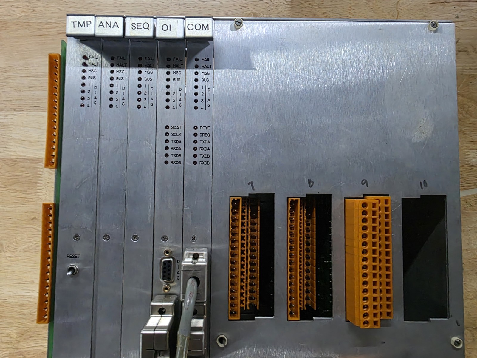 VAN DORN PATHFINDER 4500 Control Rack Complete