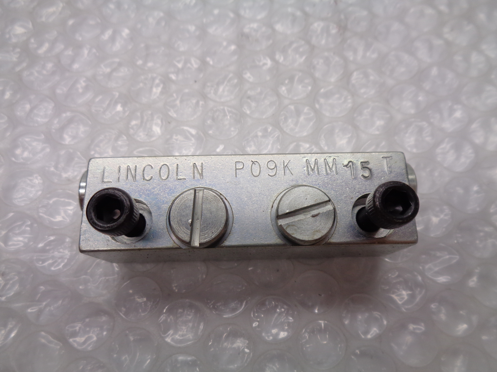 LINCOLN P09K MM-15-T 871152A MANIFOLD NSNP