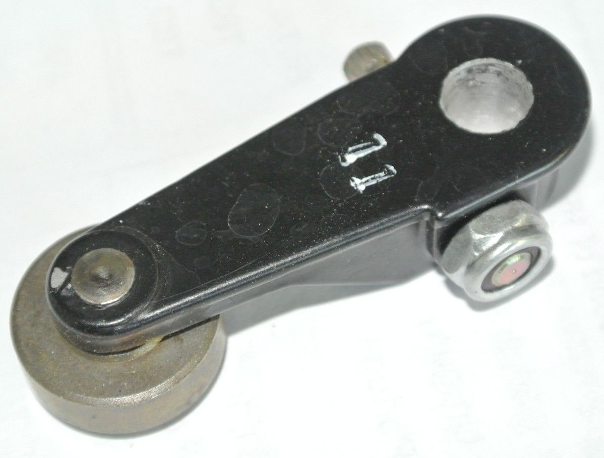 GE CR215GL11 – LIMIT SWITCH ROLLER LEVER 1.5″ RADIUS – STEEL ROLLER NEW SURPLUS