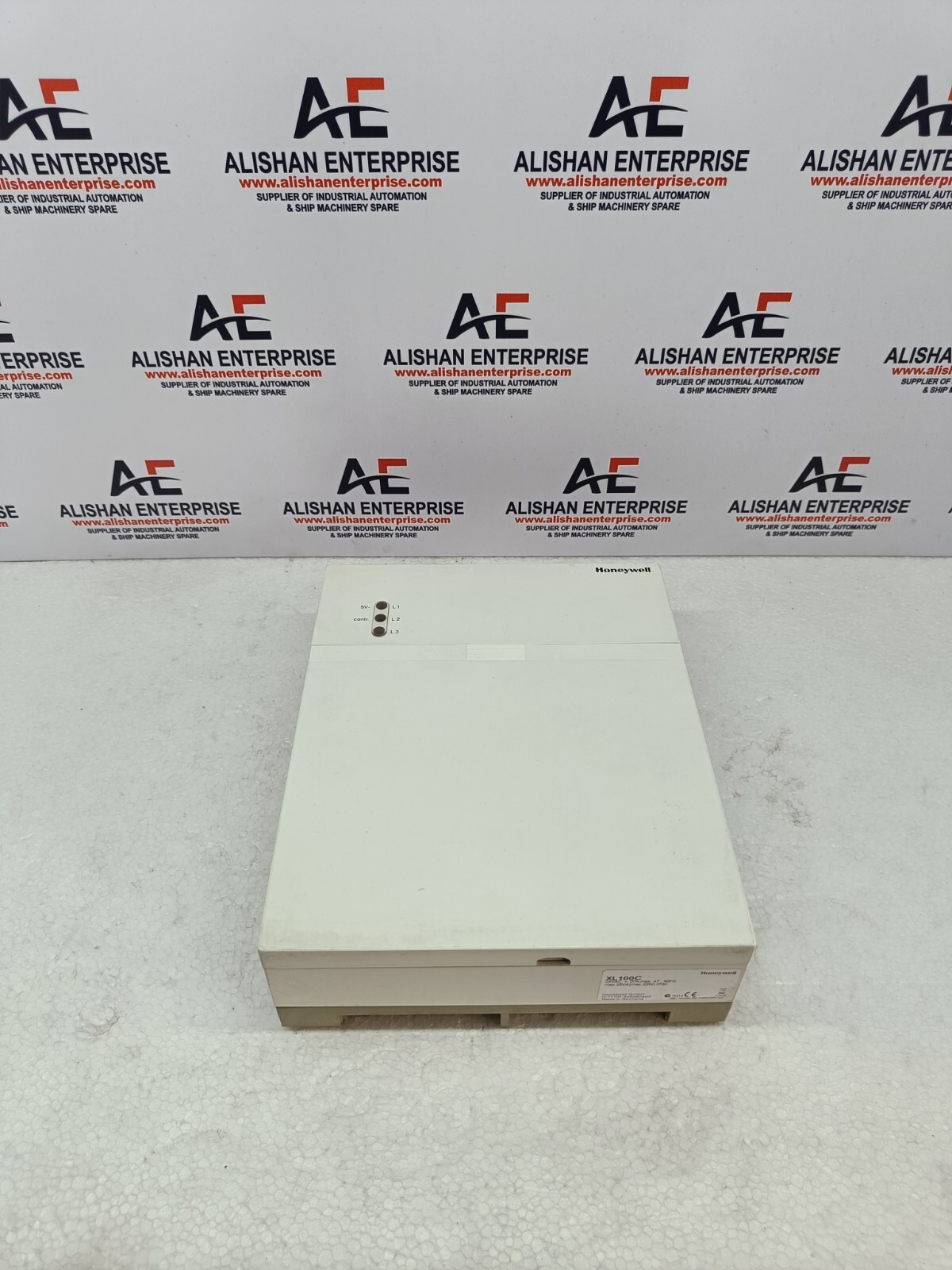 NEW HONEYWELL XL100C EXCEL 100C WITH C-BUS & MODEM INTERFACE