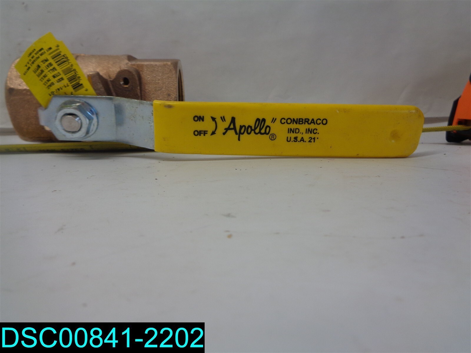 1-1/2″ Ball Valve w/ 316 SS 600# WOG NPT Bronze Standard Port Apollo #70-147-01