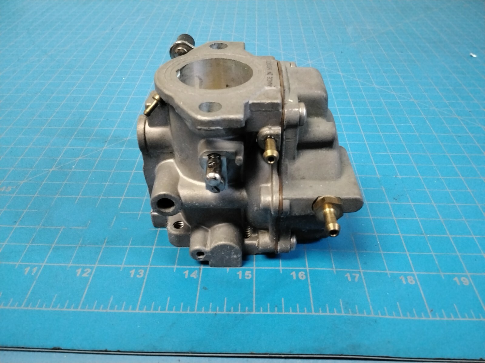 OMC 398345 Carburetor
