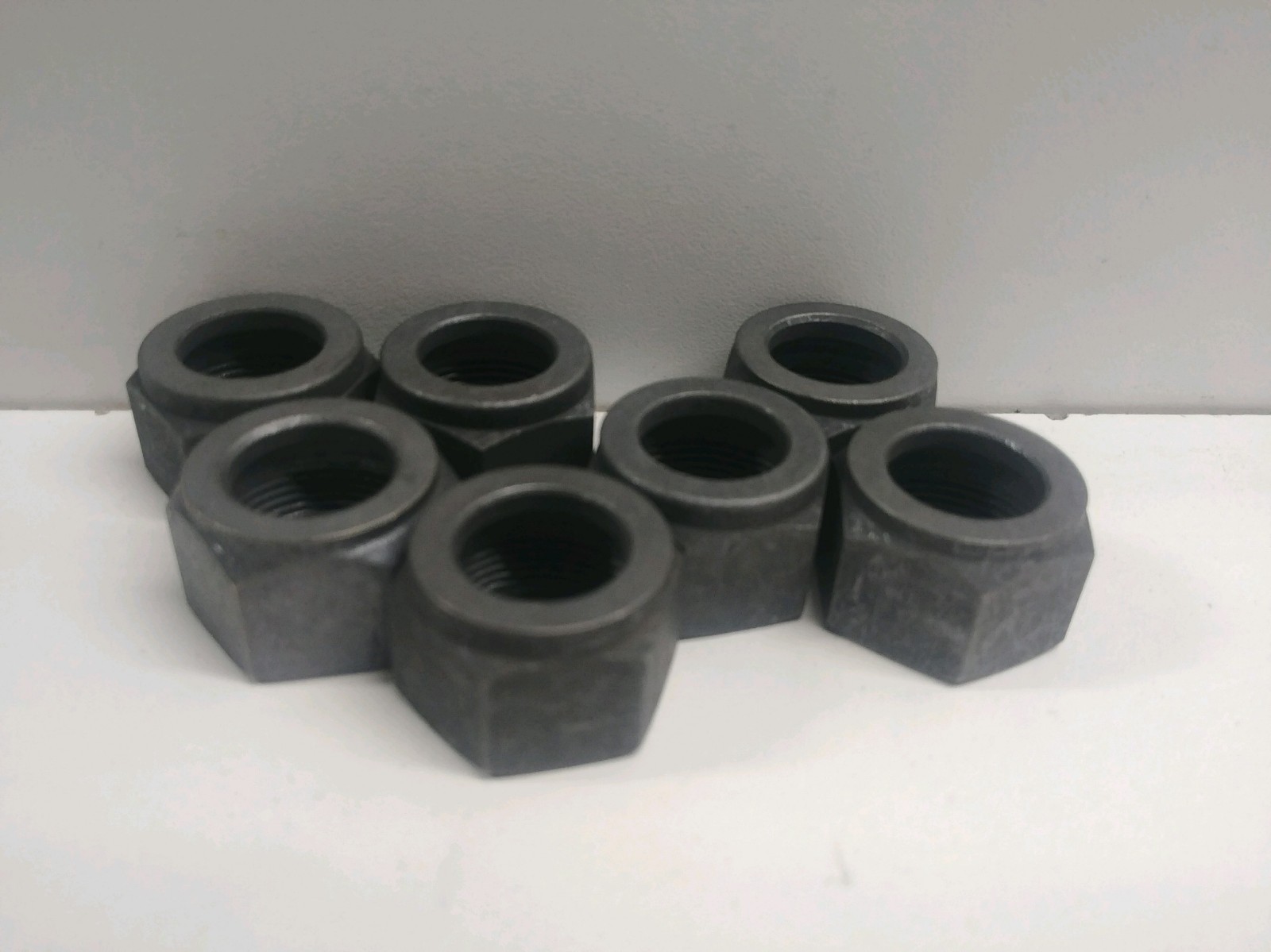 LOT OF (7) NEW OLD STOCK! PARKER 5/8″ TUBE OD ALOK NUTS 10NU10-316