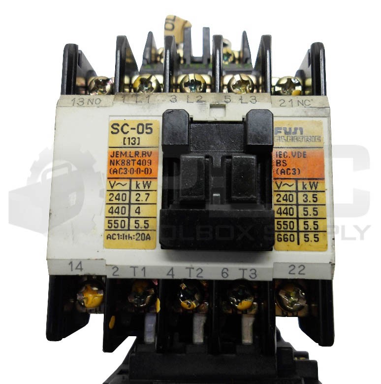 FUJI ELECTRIC SC-05 [13] CONTACTOR 13A 3PH W/ TR-0N/3 OVERLOAD RELAY