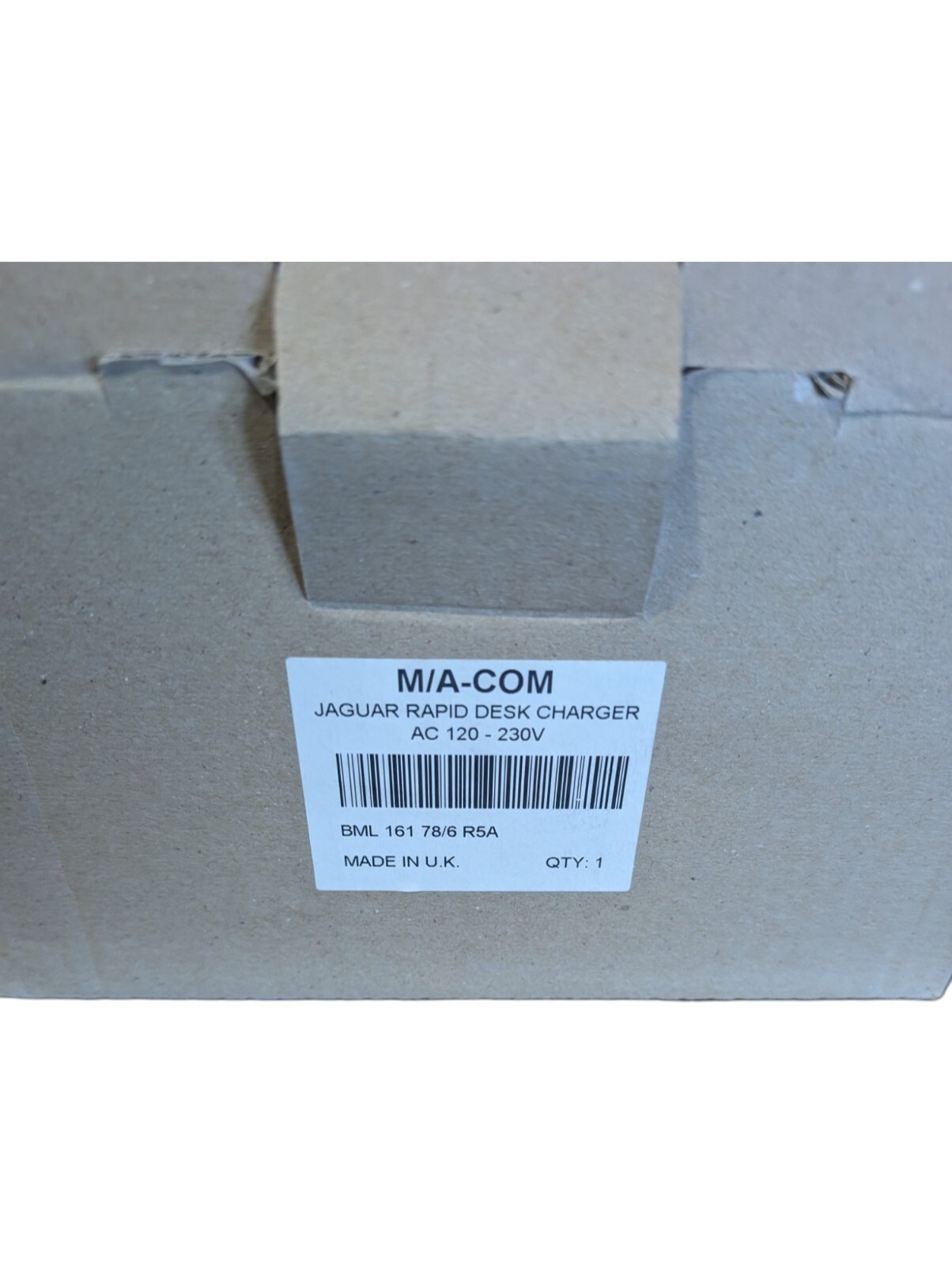M/A-Com Jaguar Rapid Desk Charger BML16178/6 New In Box /JUA1027