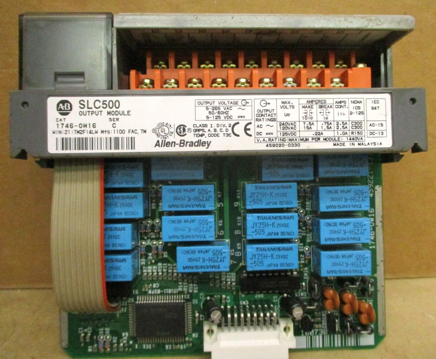 Allen-Bradley SLC 500 1746-P3 SLC 5/04 CPU 1747-L542 1747-DCM 1747-SDN 48687GN