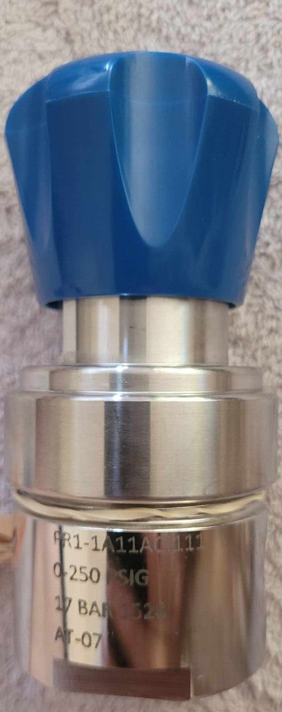 PR1 GO REGULATOR PR1-1A11ACI111 1/4″ FNPT 316 SS PRESSURE REGULATOR 0-250PSIG