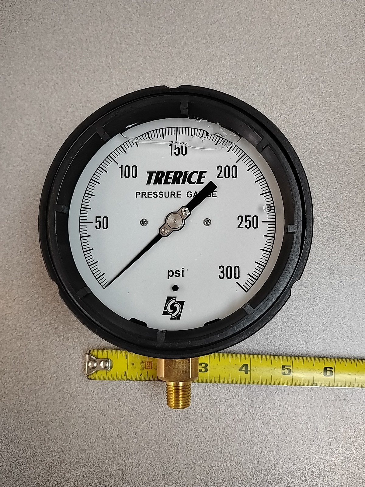 TRERICE 45LFB4504LA300, 4 1/2″ Dial, Liquid Filled, Brass 1/2″ NPT, 0-300PSI