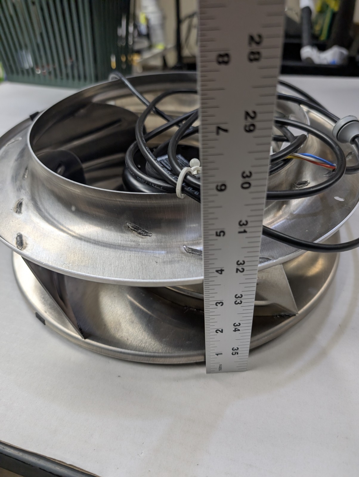 ebm-papst R1G310-AD17-12 EC Centrifugal Motorized Impeller 48VDC 120W 1800RPM