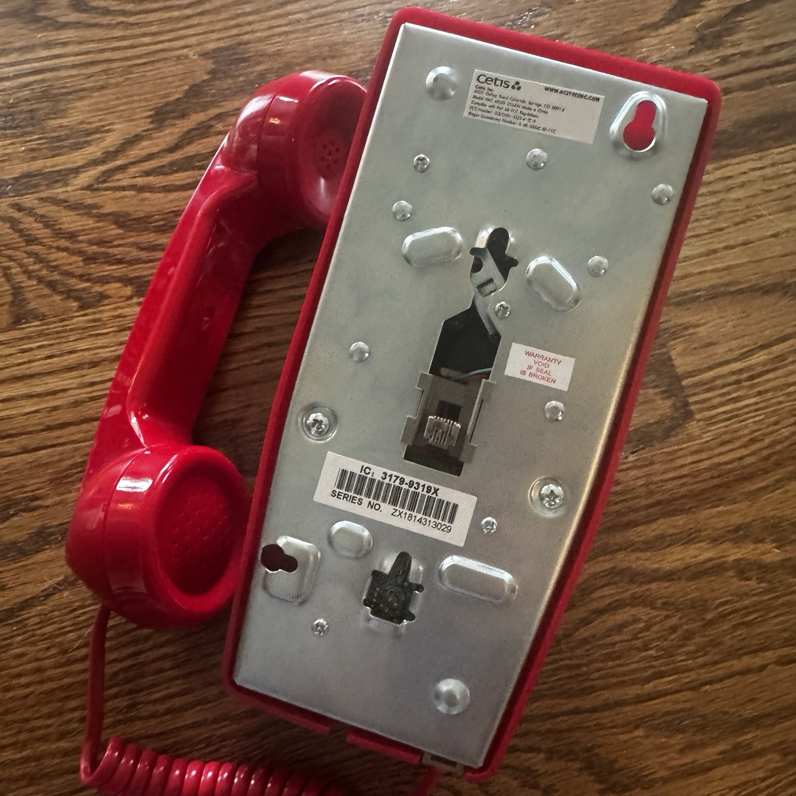Standard Wall Phone, Red, T-25 Red W/O Mw