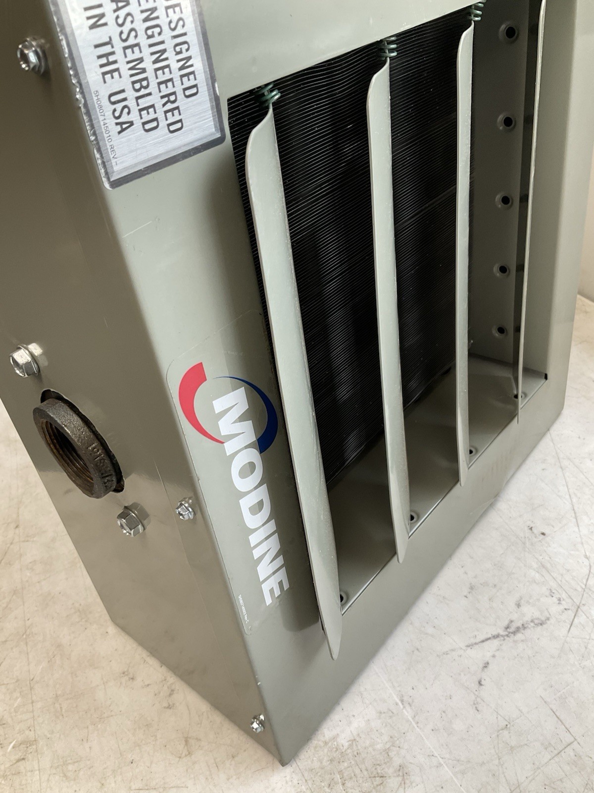 Modine HSB47SB01SA Hot Water (Hydronic) Unit Heater MINOR DENTS PLEASE SEE