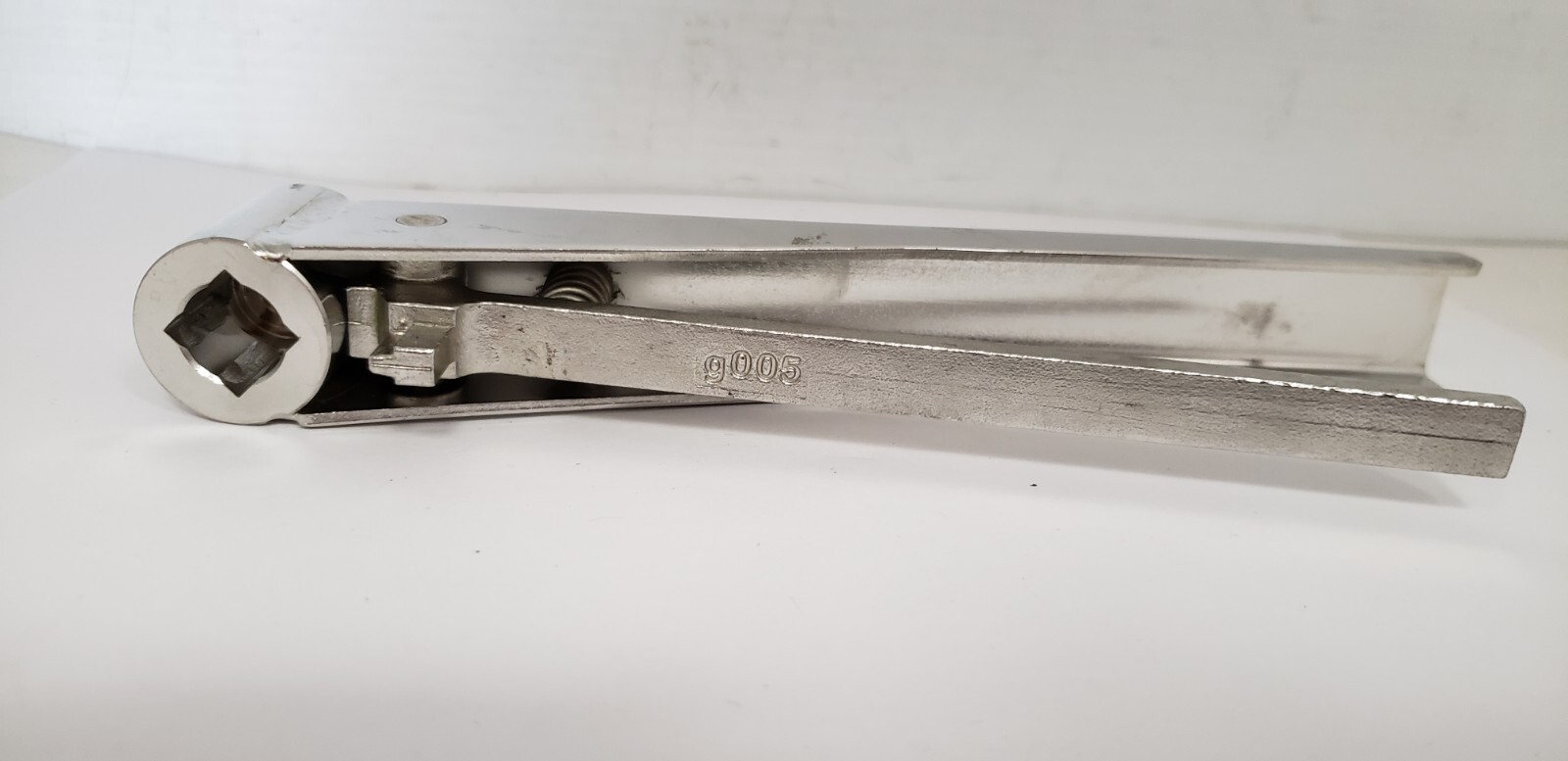 WAUKESHA CHERRY-BURRELL 3029871 INTERMEDIATE STEP 9-POSITION HANDLE LEVER NNB