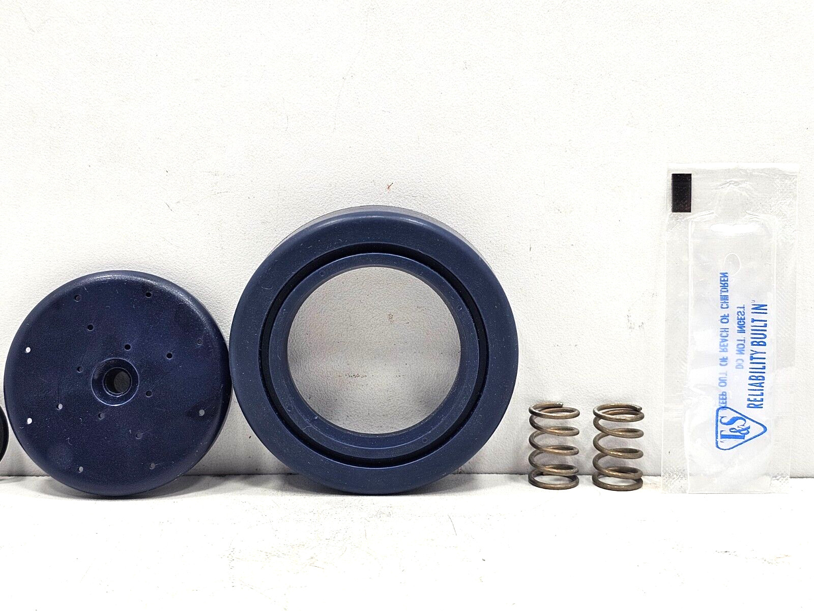 B-10K PARTS KIT FOR EB-0107 SPRAY VALVES T&S BRASS LOT OF 3