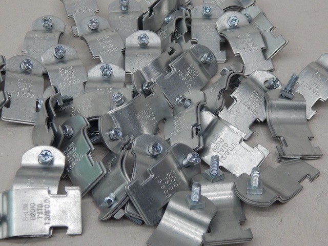 Cooper B-Line B2010ZN, 1-Inch Rigid Conduit Pipe Clamp (Lot of 10)