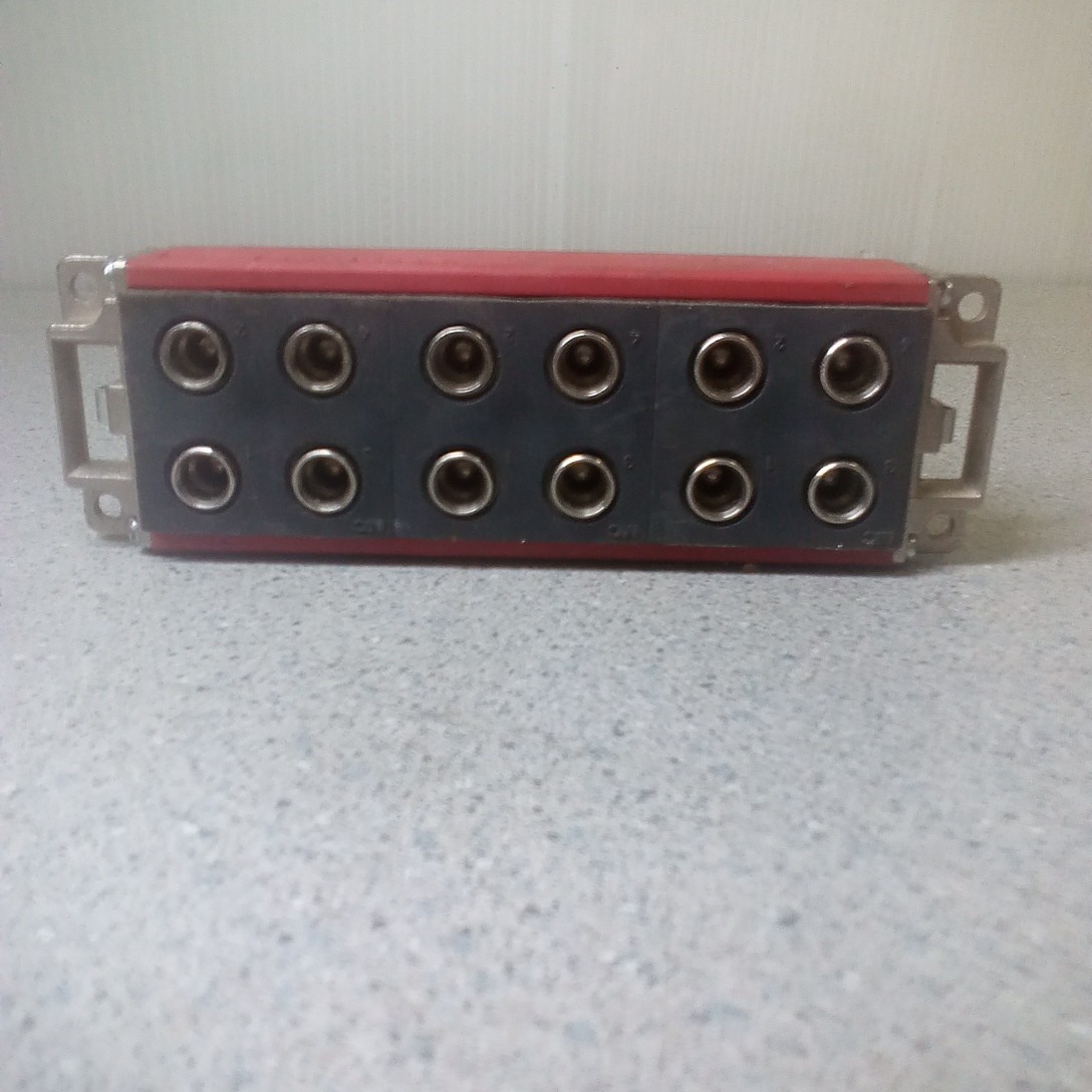 Staubli CombiTac 12 Port Check Pass Module