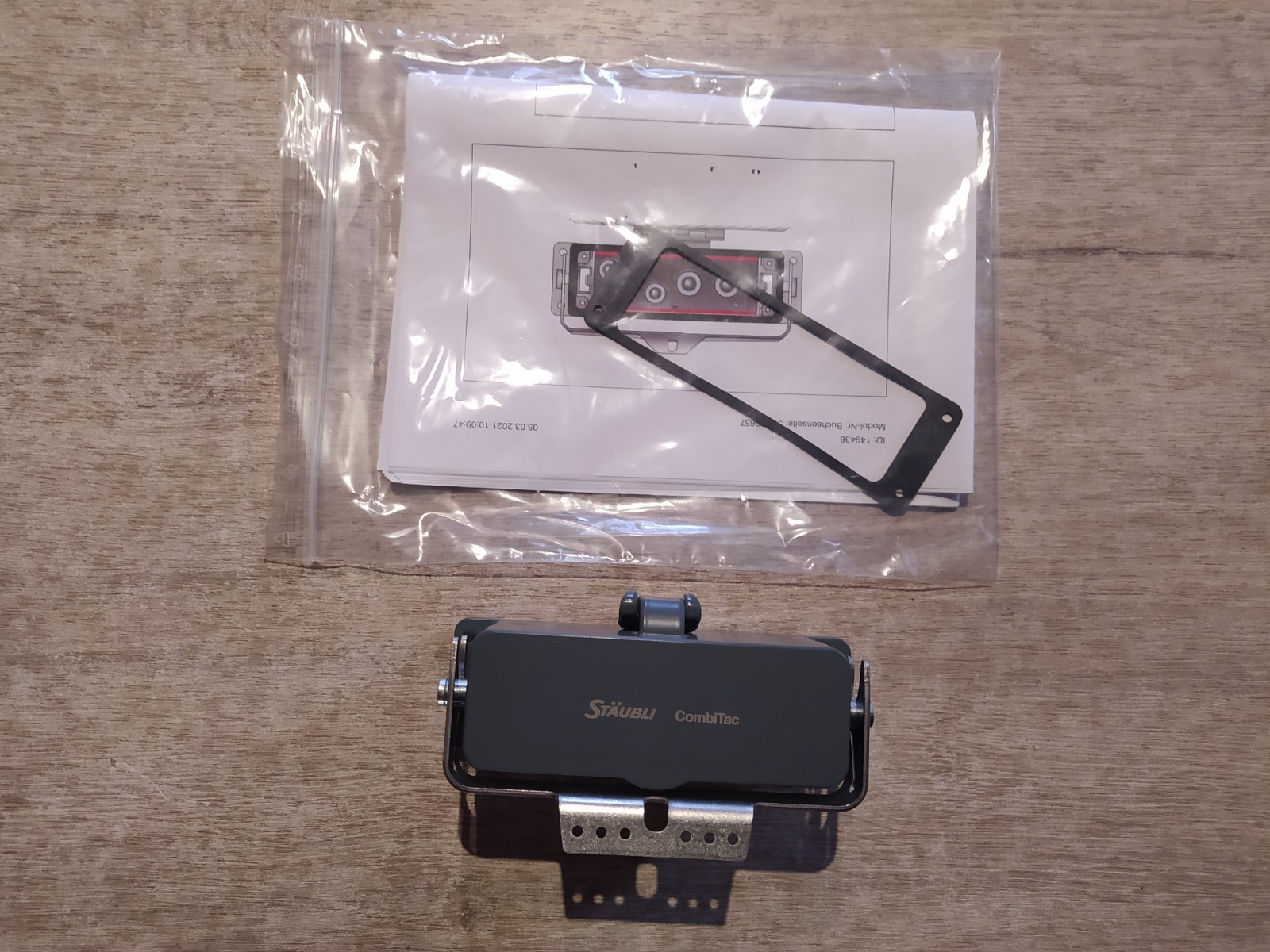 STAUBLI COMBITAC 8007521 INDUSTRIAL CONNECTOR [NEW]