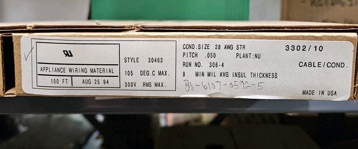 3M 3302/10 Color Coded Flat Cable 28 AWG 10 Conductor .050 pitch 100 foot spool