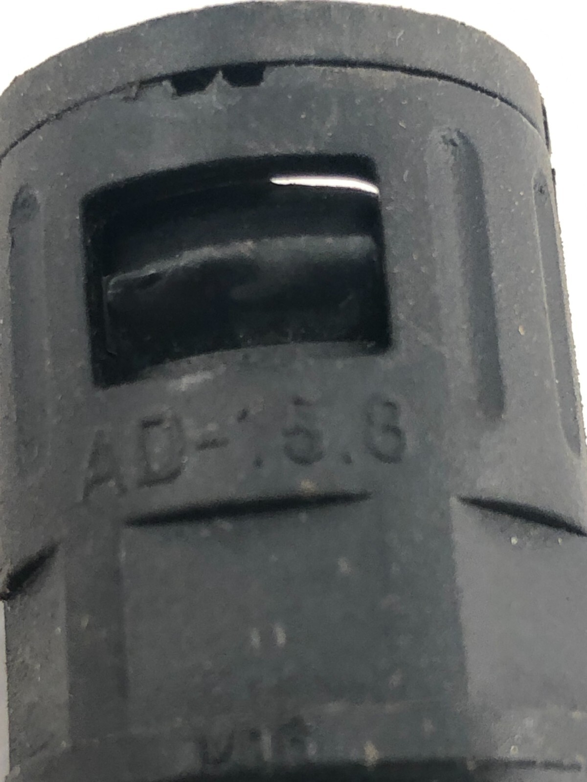Uxcell RQG AD105.8 Connector with MPT 3/8 x M16x1.5mm Lot of 5 pcs.