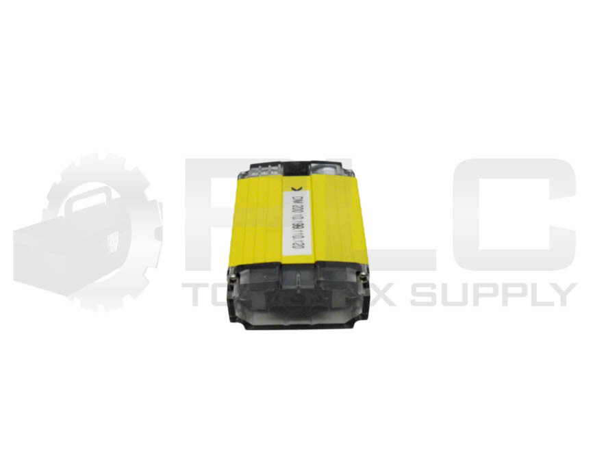COGNEX 821-0025-2R D BARCODE READER 825-0121-1R F DM200X