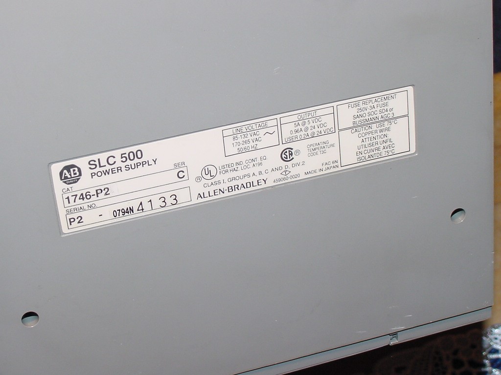 Allen Bradley PLC, SLC500 1746-A10 (2) SLC5/04 CPU, (2) DC-Source & (2) DC-Sink