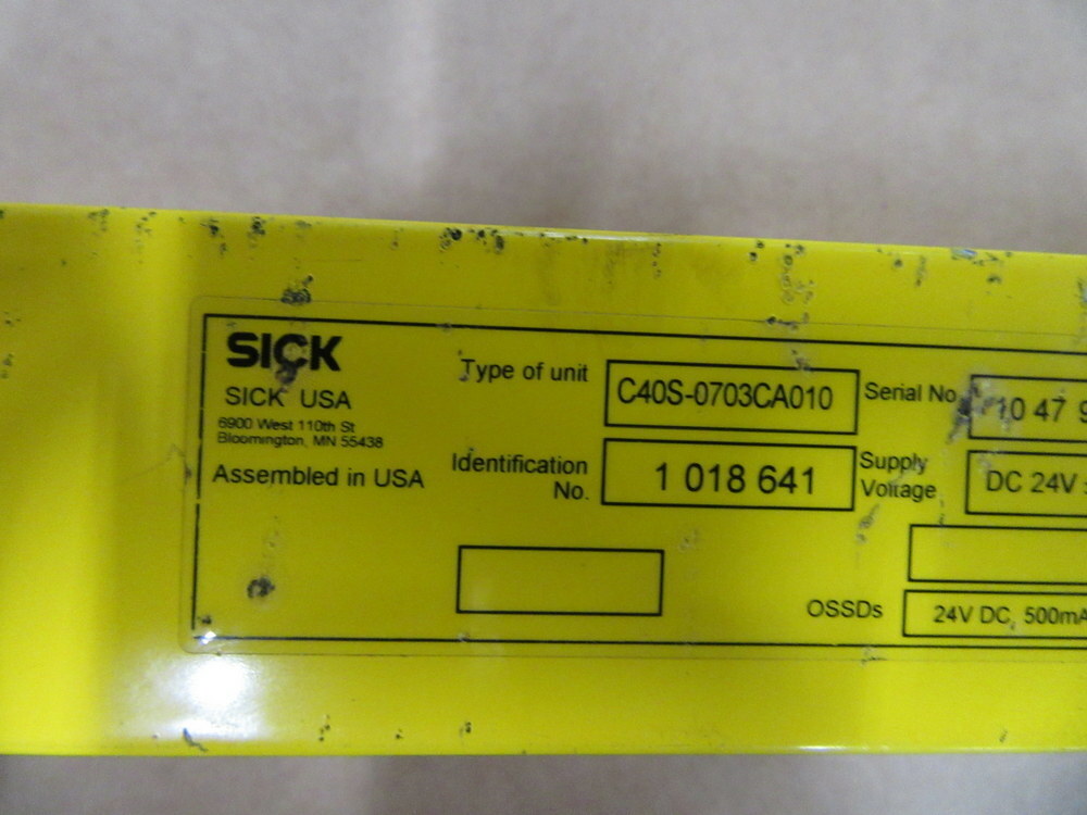 Sick C40S-0703CA010 Light Curtain Sender 1 018 641