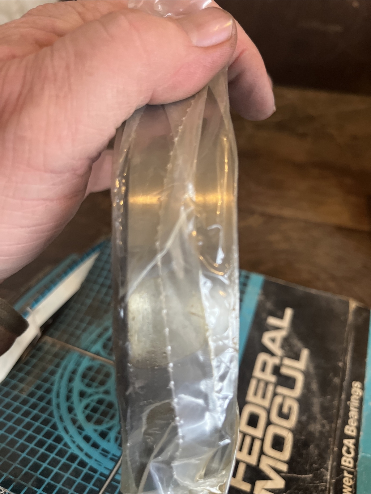 NOS Federal Mogul Bower BCA Bearing Cup 672