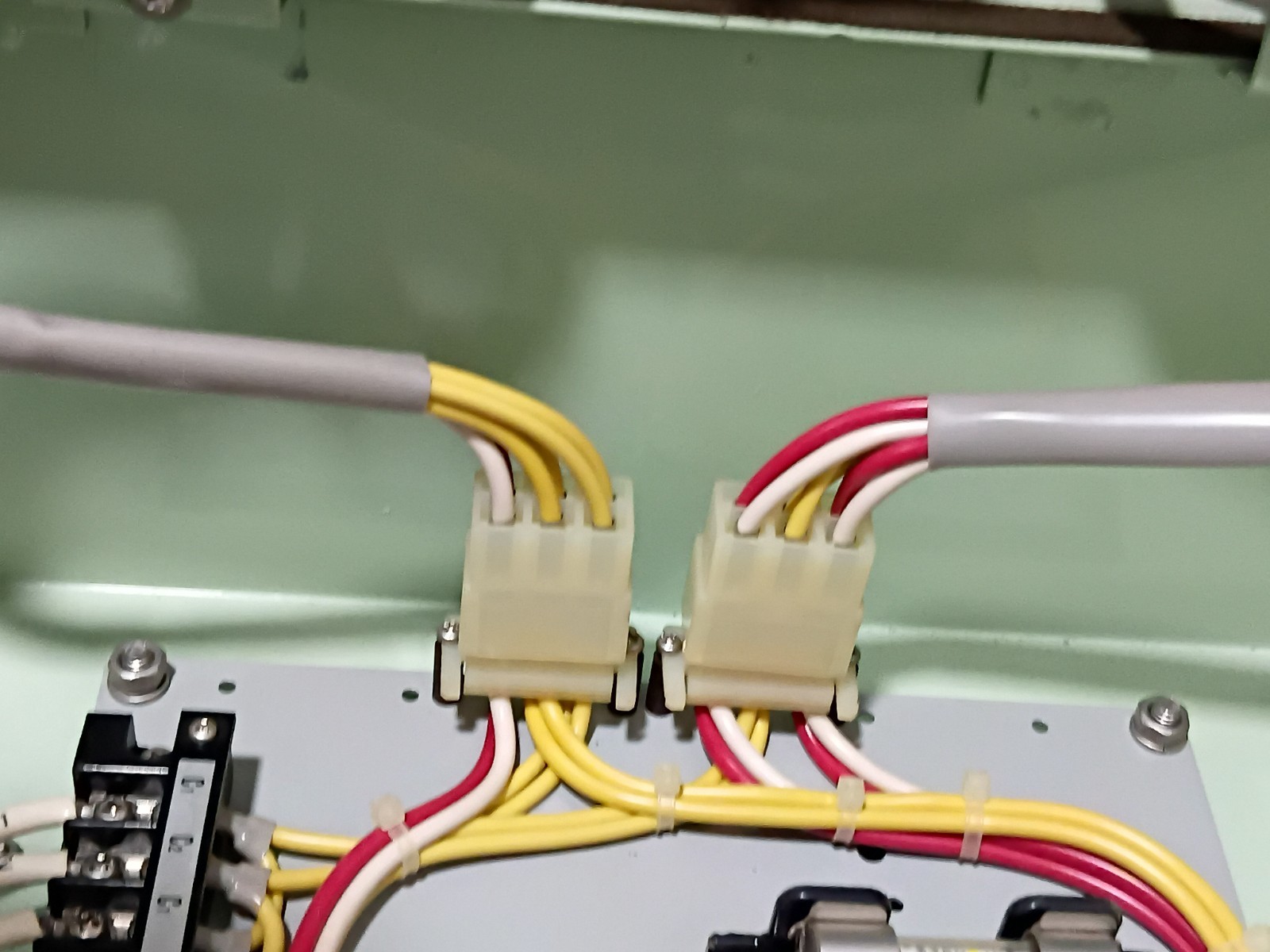 Ibuki Kogyo Air Horn Time Controller Panel AC110V, 15A, Phase 1
