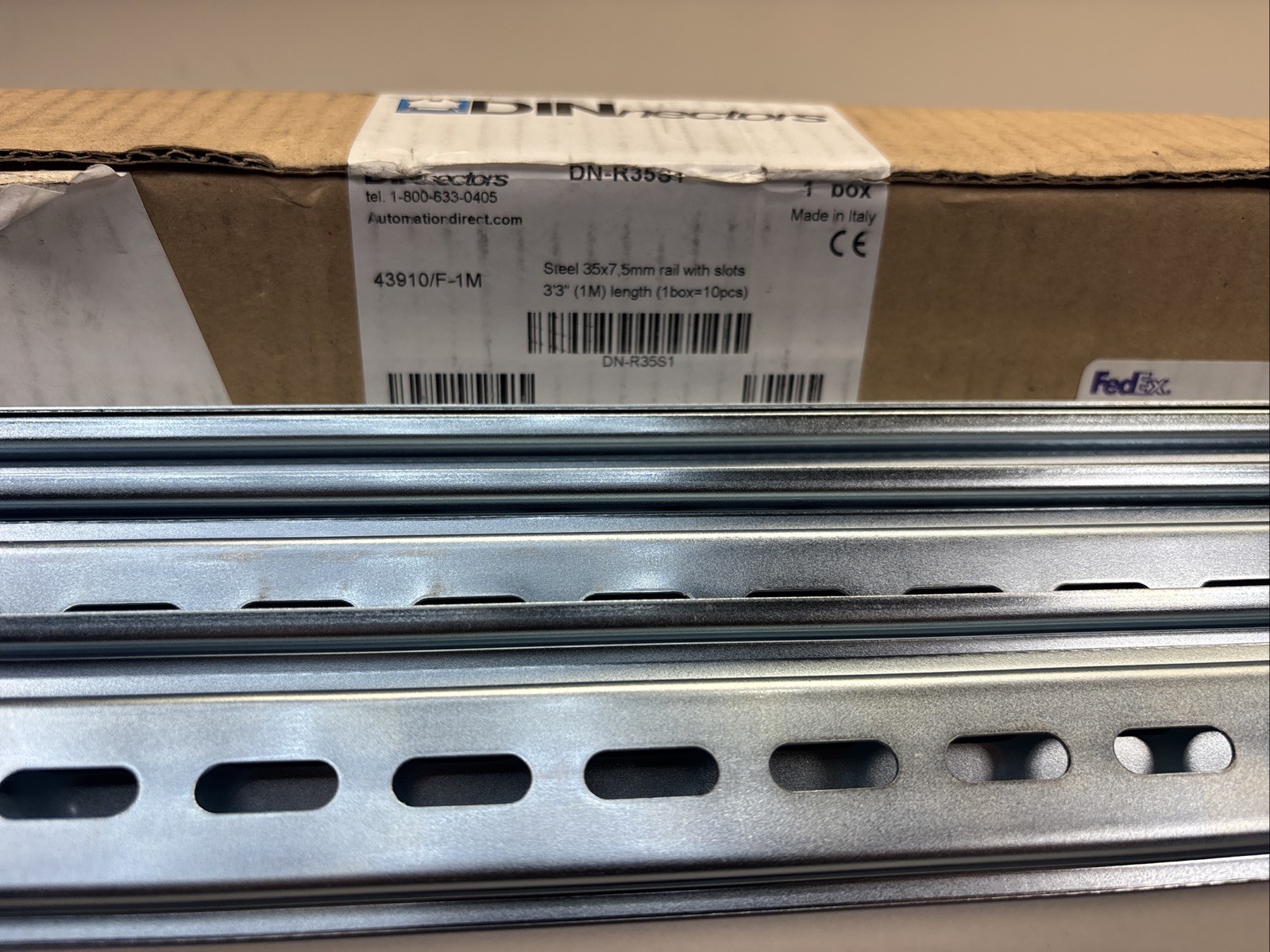 8 AUTOMATION DIRECT DN-R35S1 / 43910/F-1M DINnectors RAILS 3’3” 35×7.5mm NSMP