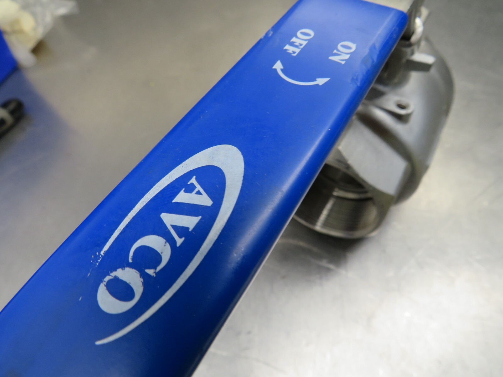 AVCO 2″ NPT 1000 CWP SS Ball Valve CF8M