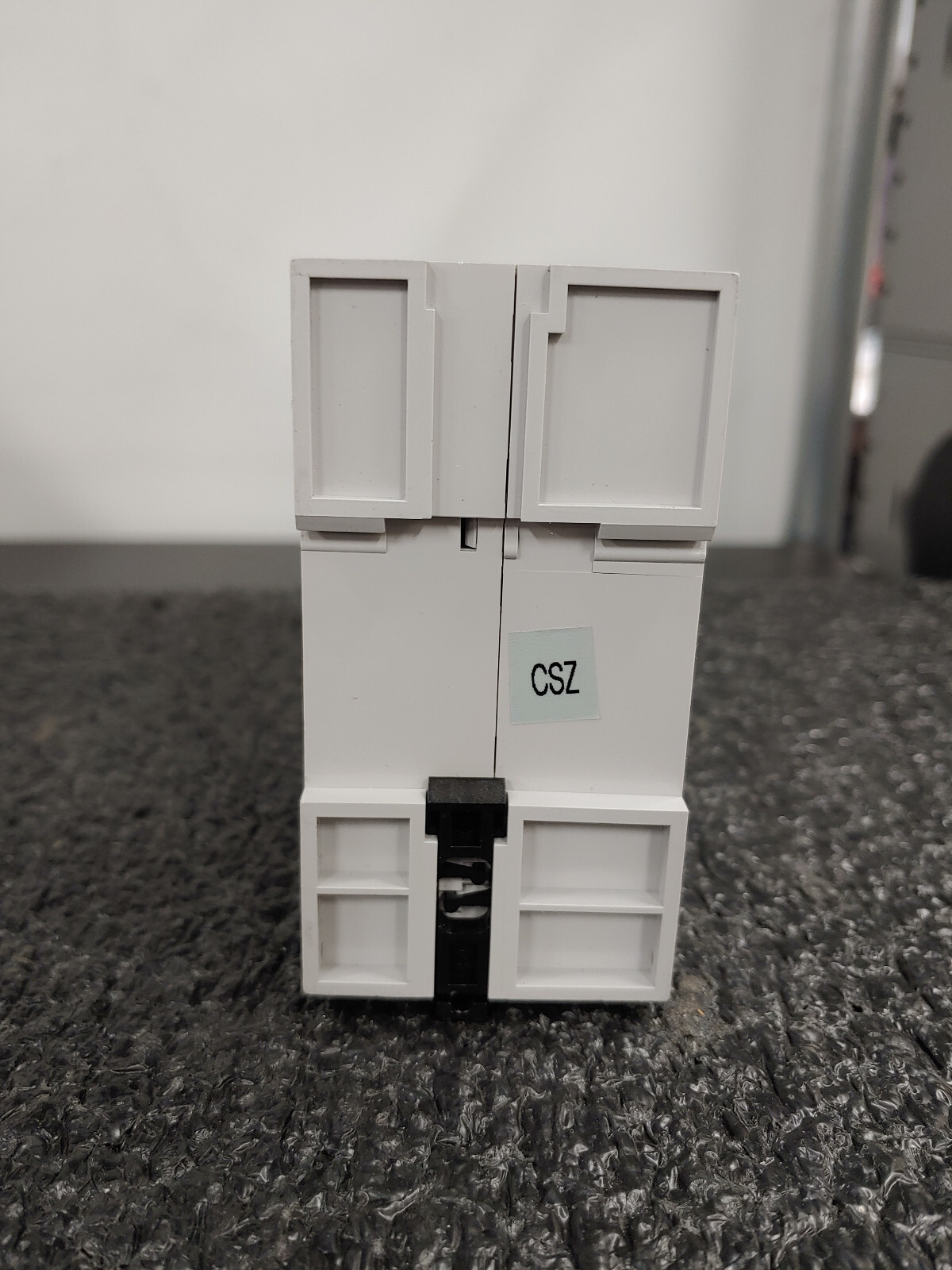 IDEC MICROSMART PENTRA FC5A-D16RS1 PLC 16I/O CPU Relay/Src Output Module