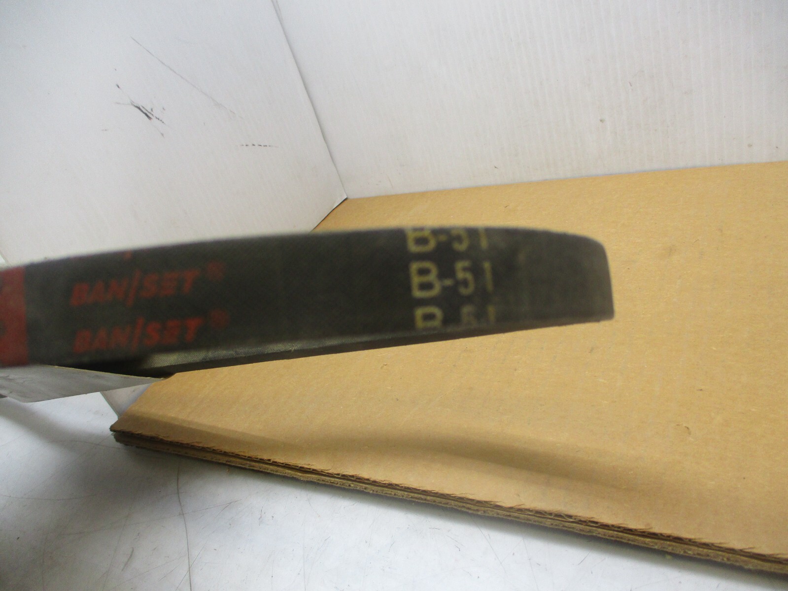 BANDO B-51 V BELT