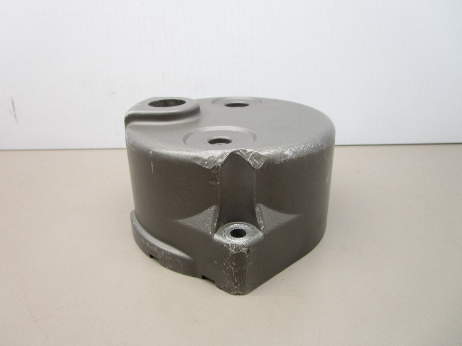 Delco Remy 39MT Engine Starter Rear Bearing Housing Cover 500569 KA-1