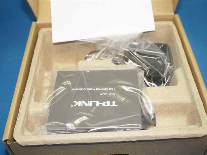TP-Link MC100CM 10/100Mbps Multi-Mode Media Converter NEW NOB