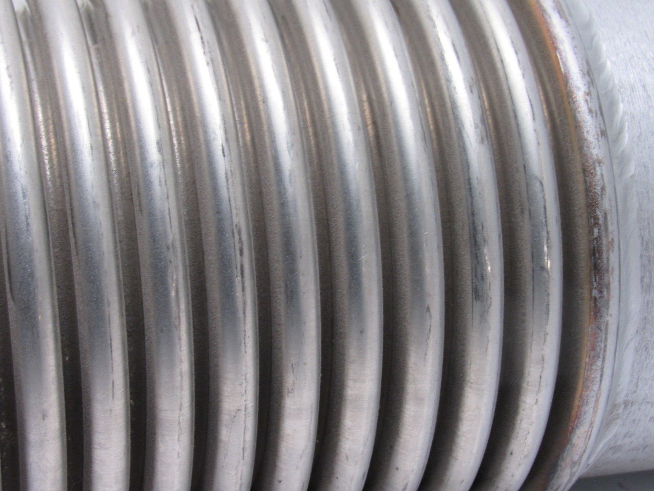 4″ Threaded x Weld On Single Bellow Flexible Expansion Coupling Tail Pipe