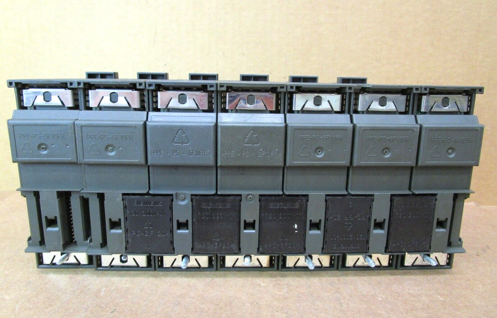 Siemens Simatic S7 6ES7 153-1AA03-0XB0 321-1BH02-0AA0 322-1BH01-0AA0 50729HM