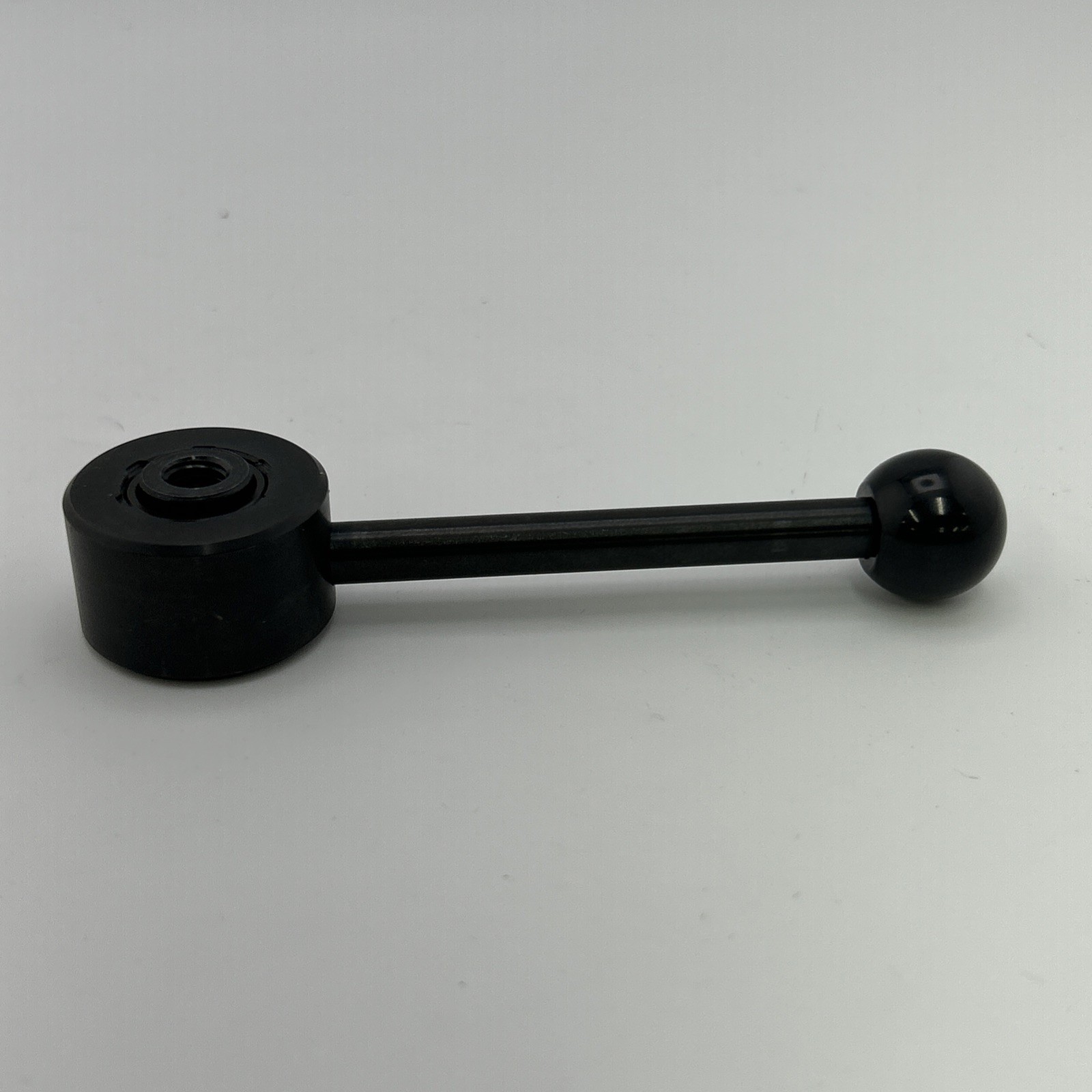 125-32-5/16X18-D (5TA32/D) JW WINCO (1.26 Diameter) (Thread 5/16 X 18) ~4.7″ OAL